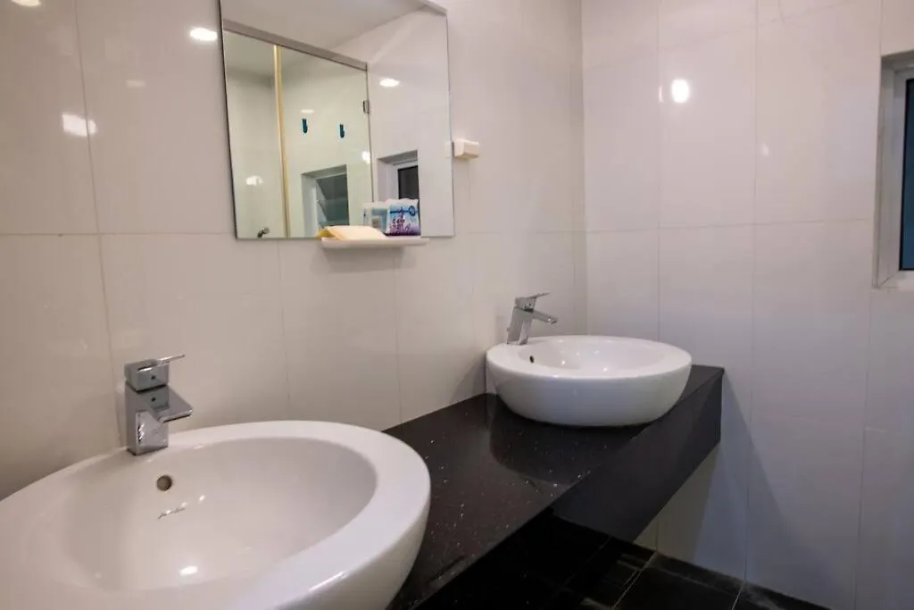 2Bedrooms Maritime Seaview Luxury Suite 2Carpark 2-9Pax Jelutong 0*,  Malaysia
